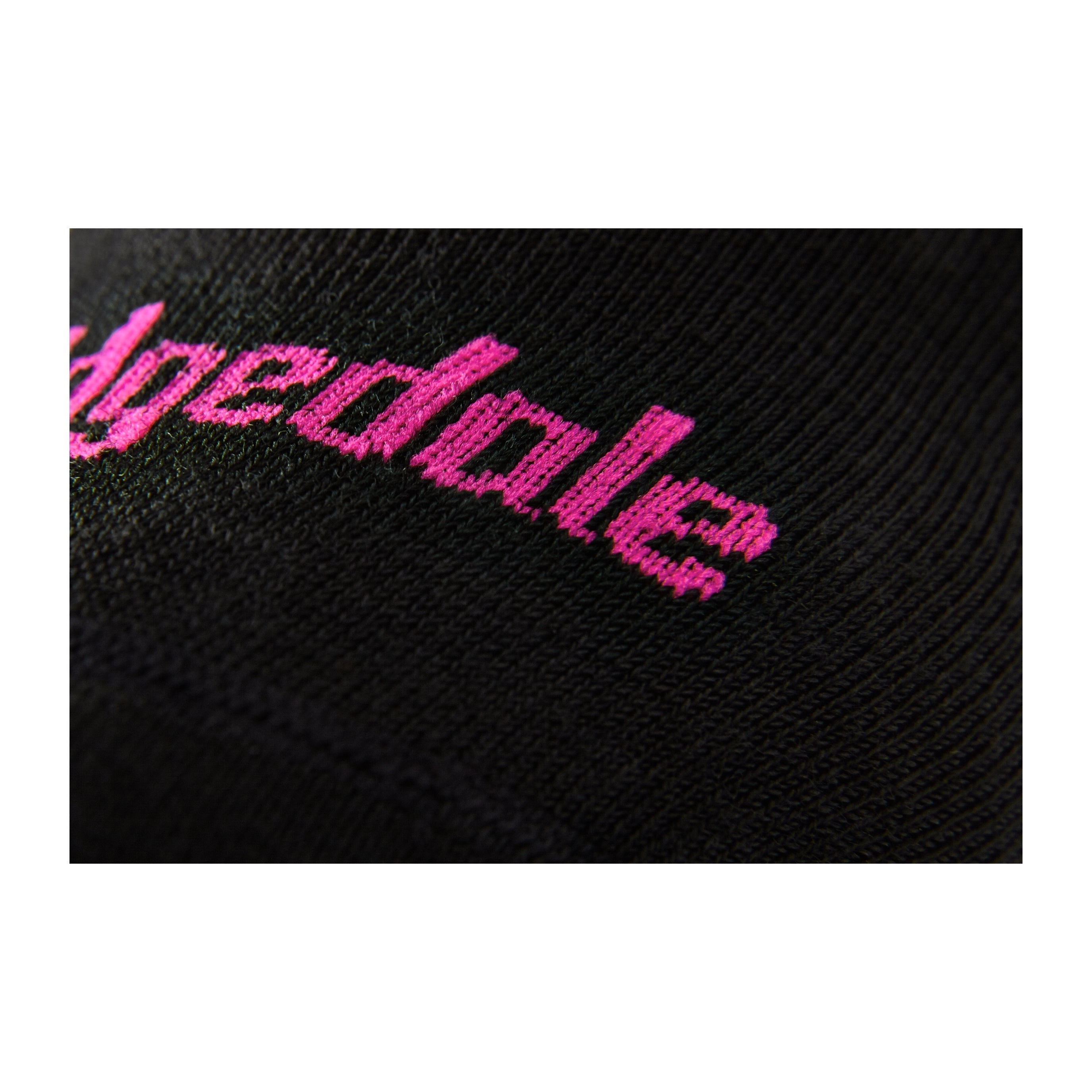 Black/Pink